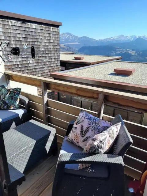 Appartement Duplex Avec Vue Sur Le Sancy Et Garage Couvert Murat-le-Quaire Ngoại thất bức ảnh